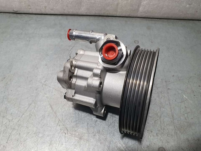 Recambio de bomba direccion para volkswagen caddy ka/kb (2k) kombi referencia OEM IAM SIN REF  
