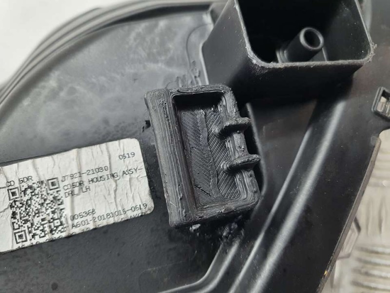 Recambio de faro izquierdo para kia cee´d drive referencia OEM IAM J792121030 J792111010 2 PATAS REPARADAS