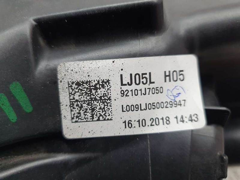 Recambio de faro izquierdo para kia cee´d drive referencia OEM IAM J792121030 J792111010 2 PATAS REPARADAS