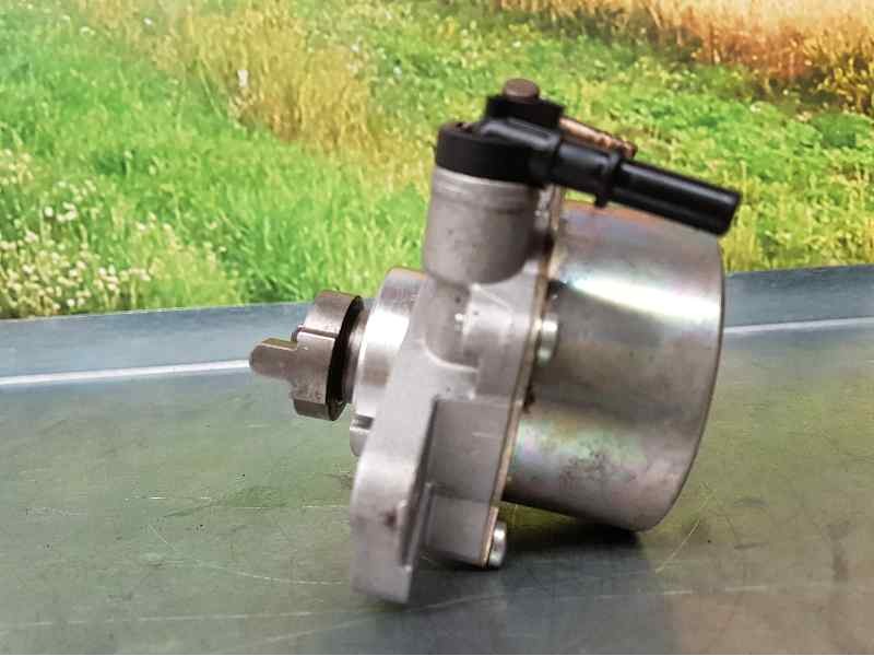 Recambio de depresor freno / bomba vacio para citroën nemo 1.3 hdi fap referencia OEM IAM 55221036 70255300003 PIERBURG