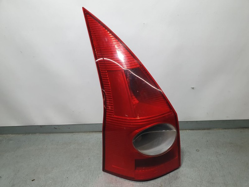 Recambio de piloto trasero izquierdo para renault megane ii familiar 1.9 dci diesel referencia OEM IAM   PATA ROTA