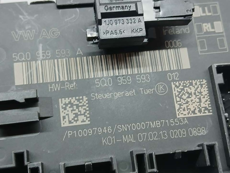 Recambio de modulo electronico para audi a3 sportback (8va) ambiente referencia OEM IAM 5Q0959593A  