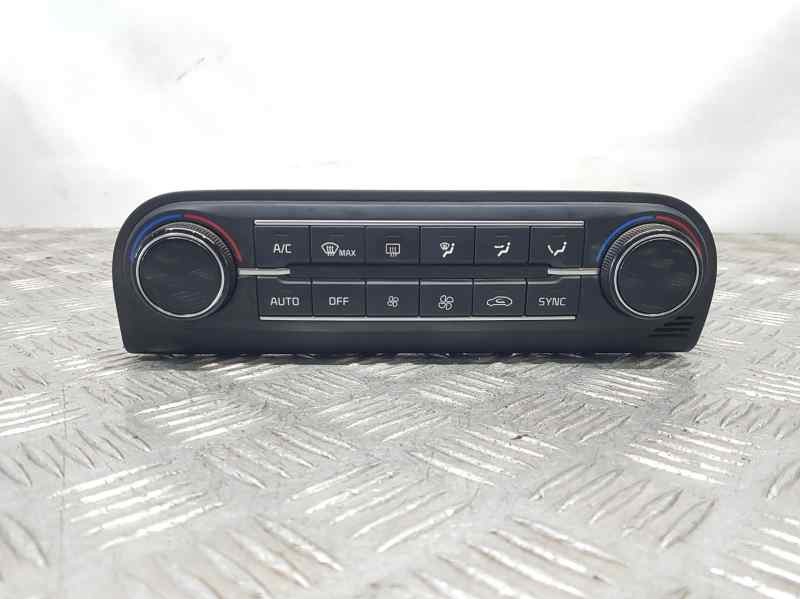 Recambio de mando climatizador para kia cee´d drive referencia OEM IAM 97250J7201  