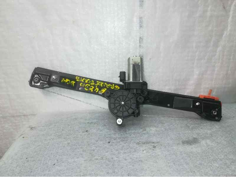 Recambio de elevalunas delantero derecho para fiat grande punto (199) 1.4 16v dynamic referencia OEM IAM SIN REF. 2 PINS ELECTRI