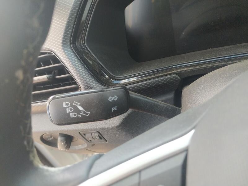 Recambio de mando luces y limpia para volkswagen t-cross (c11, d31) 1.0 tsi referencia OEM IAM 2Q0953513  
