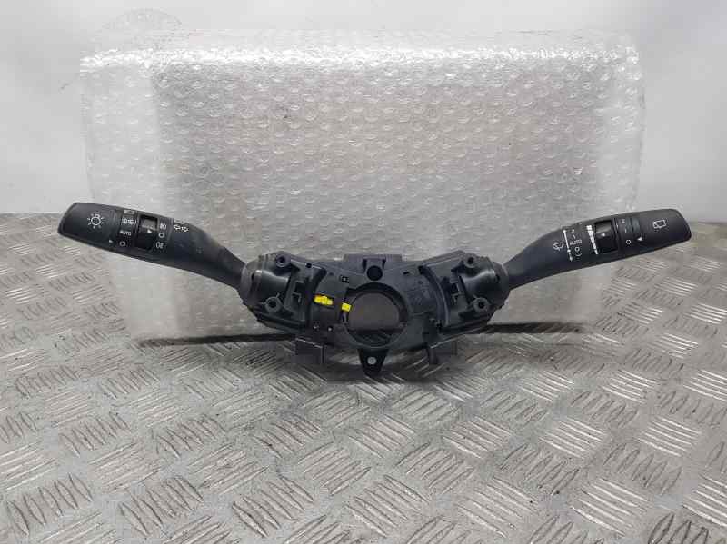 Recambio de mando luces y limpia para kia cee´d drive referencia OEM IAM 93404J7960  