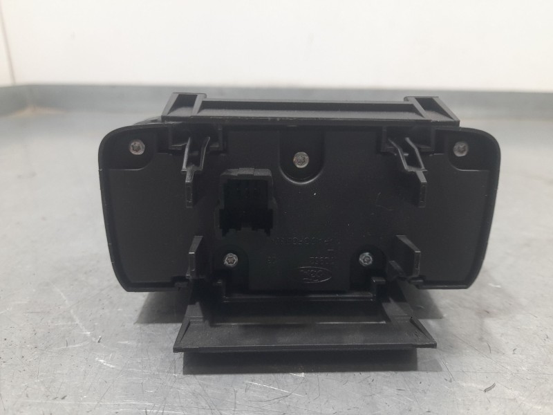 Recambio de mando luces para ford c-max ii (dxa/cb7, dxa/ceu) 1.6 tdci referencia OEM IAM AV6T13A024AB  