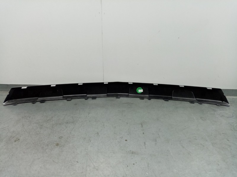 Recambio de moldura para opel mokka referencia OEM IAM 95276671  