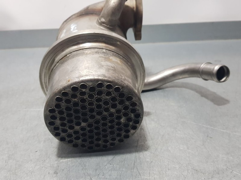 Recambio de enfriador egr para volkswagen touran (5t1) 1.6 tdi referencia OEM IAM 04L131512BR 144771 BENTELR