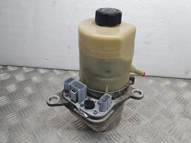 Recambio de bomba direccion electrica para ford focus lim. (cb4) trend referencia OEM IAM 4M513K514CA  