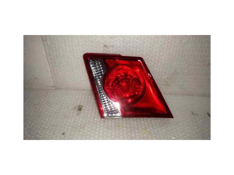 Recambio de piloto trasero derecho para chevrolet cruze ls referencia OEM IAM   INTERIOR