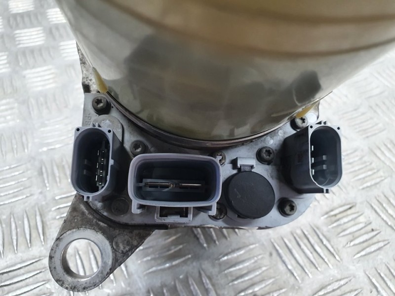 Recambio de bomba direccion electrica para ford focus lim. (cb4) trend referencia OEM IAM 4M513K514CA  