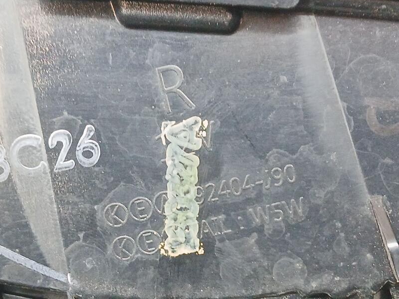 Recambio de piloto trasero derecho para hyundai kona klass referencia OEM IAM 92404J9000  INTERIOR