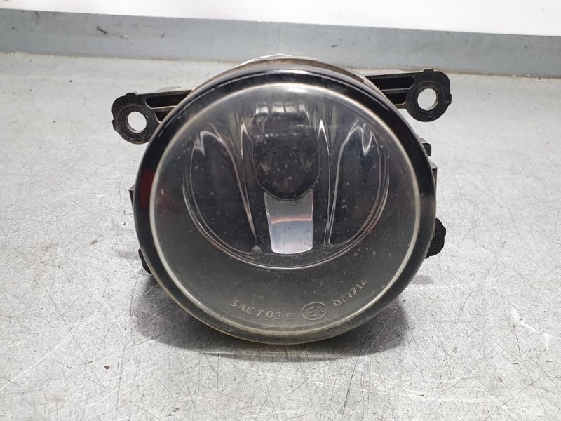 Recambio de faro antiniebla derecho para renault megane ii familiar 1.9 dci diesel referencia OEM IAM   