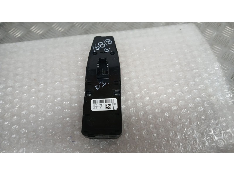 Recambio de mando elevalunas delantero izquierdo para bmw 1 (f20) 116 d referencia OEM IAM 61319208109 C/MANDO RETROVISOR 