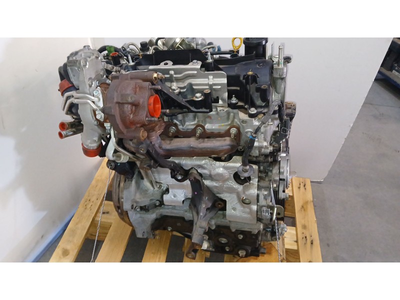 Recambio de motor completo para toyota auris (_e18_) 1.4 d-4d (nde180_) referencia OEM IAM 1ND INYECCION BOSCH J262884