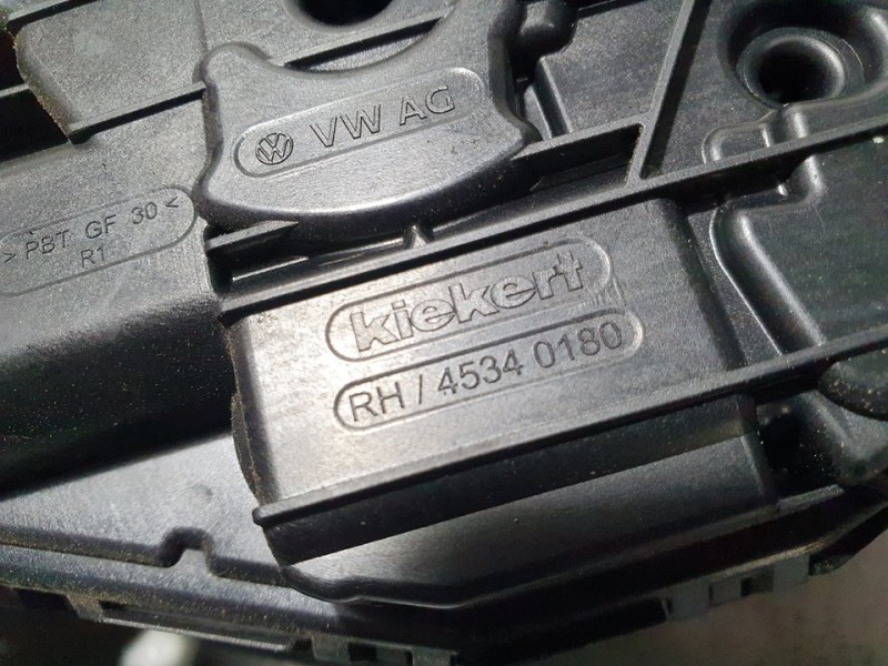 Recambio de cerradura puerta delantera derecha para skoda fabia combi active referencia OEM IAM B6A5TB837016A 45340180 7 PINES