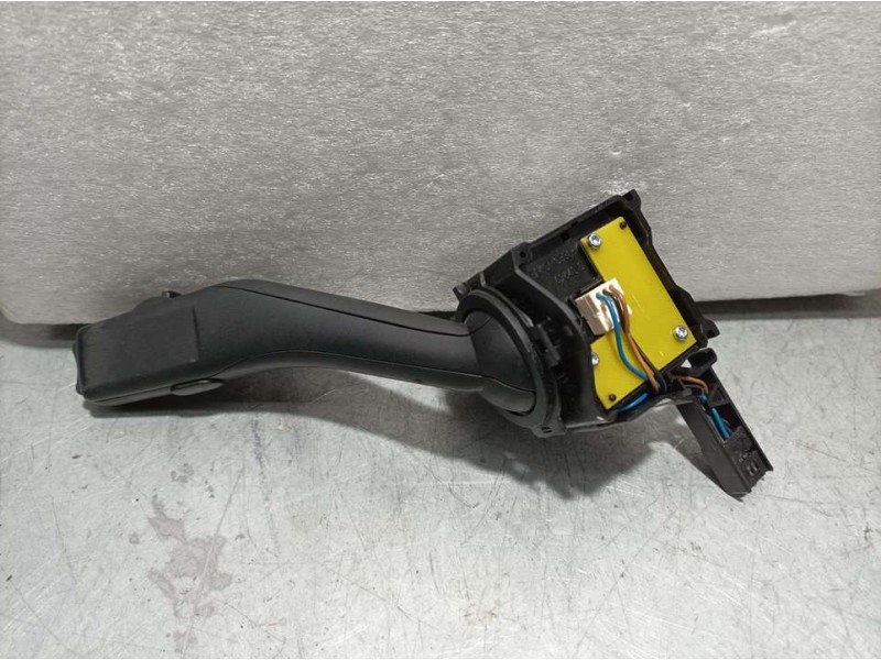 Recambio de mando limpia para volkswagen caddy ka/kb (2k) kombi referencia OEM IAM 1K0953519J  