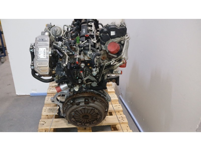 Recambio de motor completo para toyota auris (_e18_) 1.4 d-4d (nde180_) referencia OEM IAM 1ND INYECCION BOSCH J262884