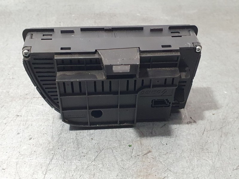 Recambio de mando climatizador para citroën c4 picasso avatar referencia OEM IAM 9650868977 A83007700 DENSO LADO IZQUIERDO