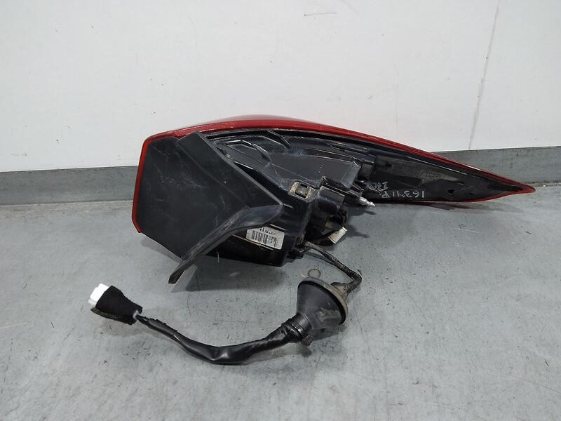 Recambio de piloto trasero izquierdo para hyundai kona klass referencia OEM IAM 92401J90  EXTERIOR