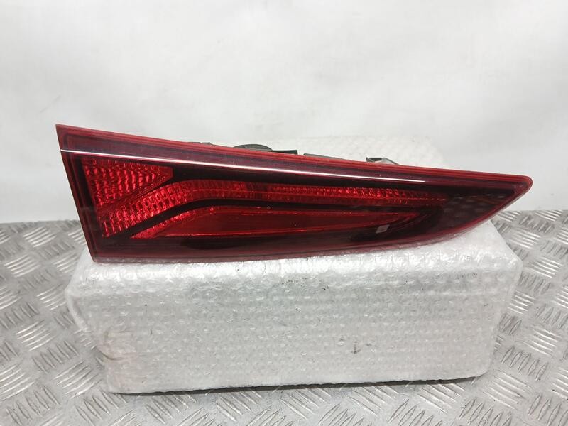 Recambio de piloto trasero izquierdo para hyundai kona klass referencia OEM IAM 92403J9000  INTERIOR