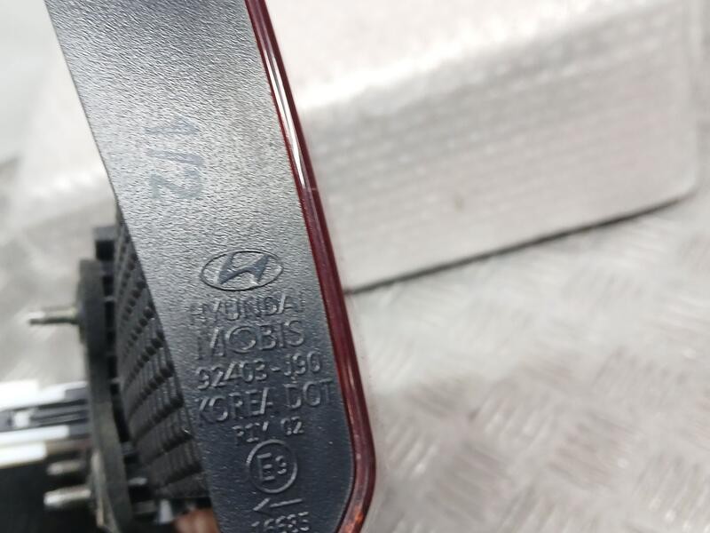 Recambio de piloto trasero izquierdo para hyundai kona klass referencia OEM IAM 92403J9000  INTERIOR