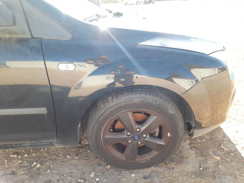 Recambio de aleta delantera derecha para ford focus ii (da_, hcp, dp) 1.6 ti referencia OEM IAM 1376483 TOCADA 