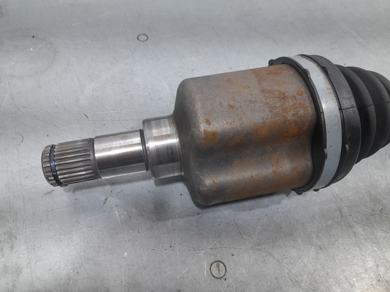 Recambio de transmision delantera izquierda para ford c-max ii (dxa/cb7, dxa/ceu) 1.6 tdci referencia OEM IAM AV613B437CB  