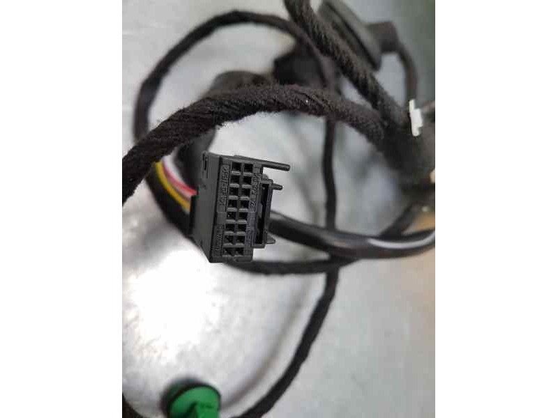 Recambio de retrovisor izquierdo para audi a1 sportback (8xa) ambition referencia OEM IAM  5 CABLES ELECTRICO C INTERMITENTE , R