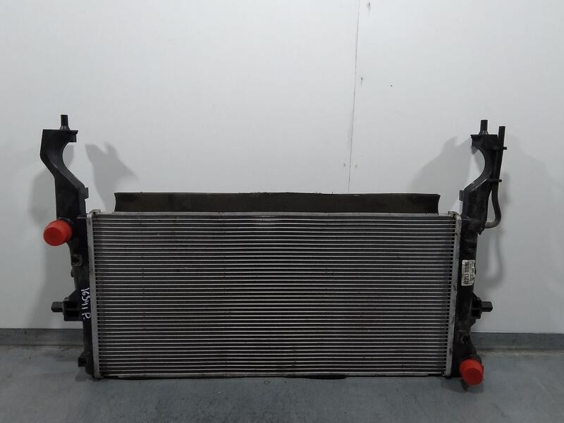 Recambio de radiador agua para hyundai kona klass referencia OEM IAM 25310J9000  