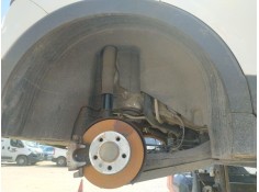 PLASTICO PASE RUEDA TRAS. DCH. 2GM810972E 