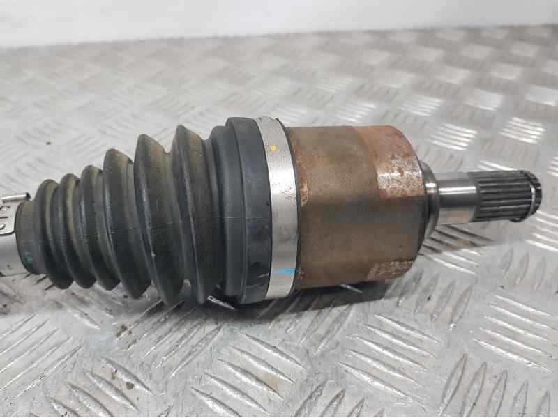 Recambio de transmision delantera derecha para kia cee´d drive referencia OEM IAM 49501G4100  