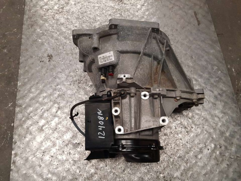 Recambio de caja cambios para ford fiesta (ccn) trend referencia OEM IAM 8A6R7002JL 250315 5VELOCIDADES