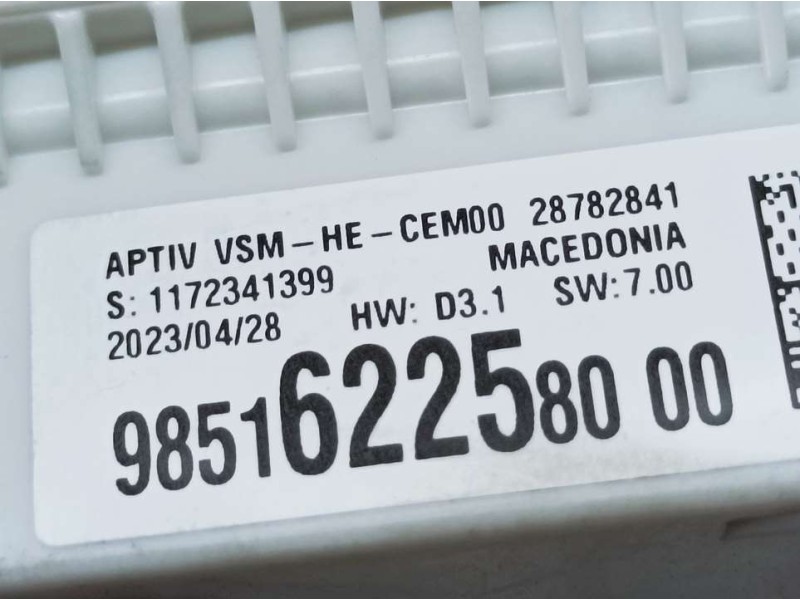 Recambio de caja reles / fusibles para peugeot 308 allure referencia OEM IAM 9851622580 1172341399 