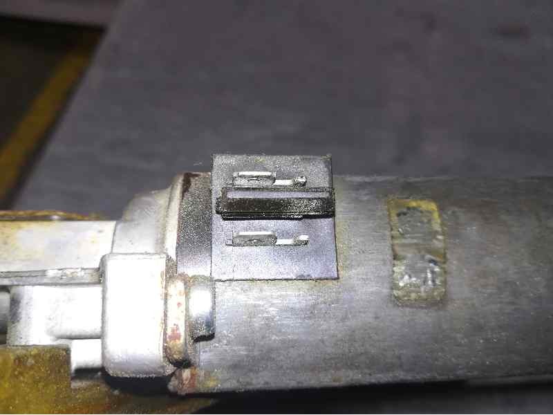 Recambio de elevalunas trasero derecho para bmw serie 7 (e32) referencia OEM IAM 28023596 2 PINS ELECTRICO 0130821033