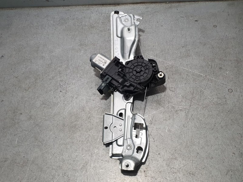 Recambio de elevalunas trasero izquierdo para renault megane iv berlina 5p limited referencia OEM IAM 827212938R ELECTRICO 6 PIN