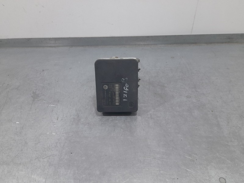 Recambio de abs para volkswagen golf v (1k1) 1.4 tsi referencia OEM IAM 1K0614517AF 100206024144 ATE