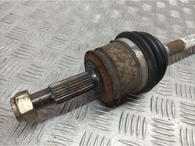 Recambio de transmision delantera izquierda para mitsubishi colt berlina 5 (z30a) 1.3 atlantis referencia OEM IAM P3815A201  