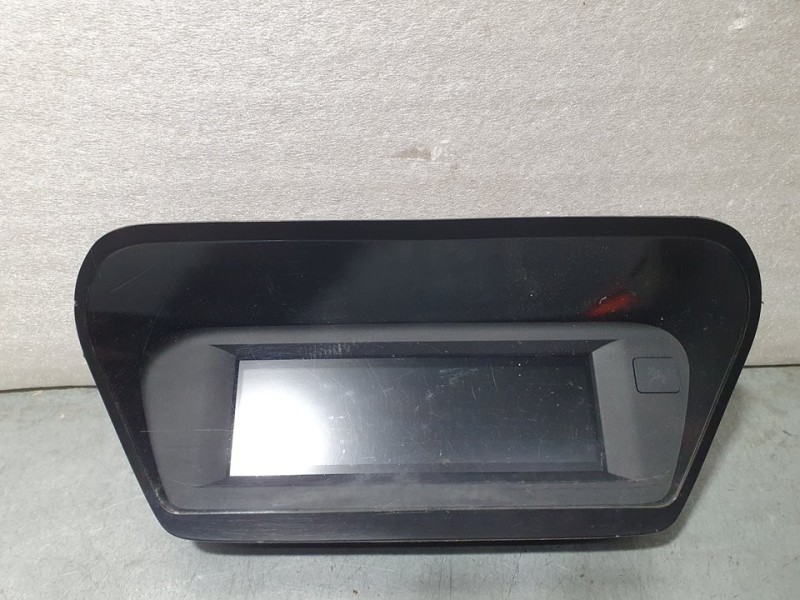 Recambio de pantalla multifuncion para honda accord berlina (cu) luxury referencia OEM IAM SIN REF  RAYADA