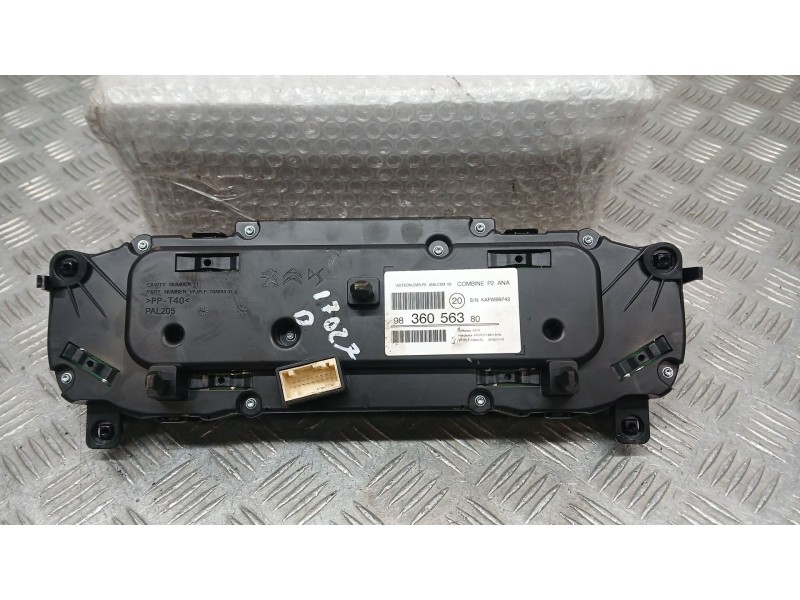 Recambio de cuadro instrumentos para peugeot 208 ii (ub_, up_, uw_, uj_) 1.2 puretech 100 referencia OEM IAM 9836056380  