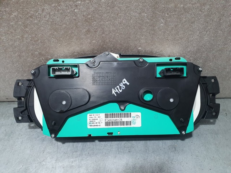 Recambio de cuadro instrumentos para dacia sandero ambiance referencia OEM IAM P248104802R 1836019 