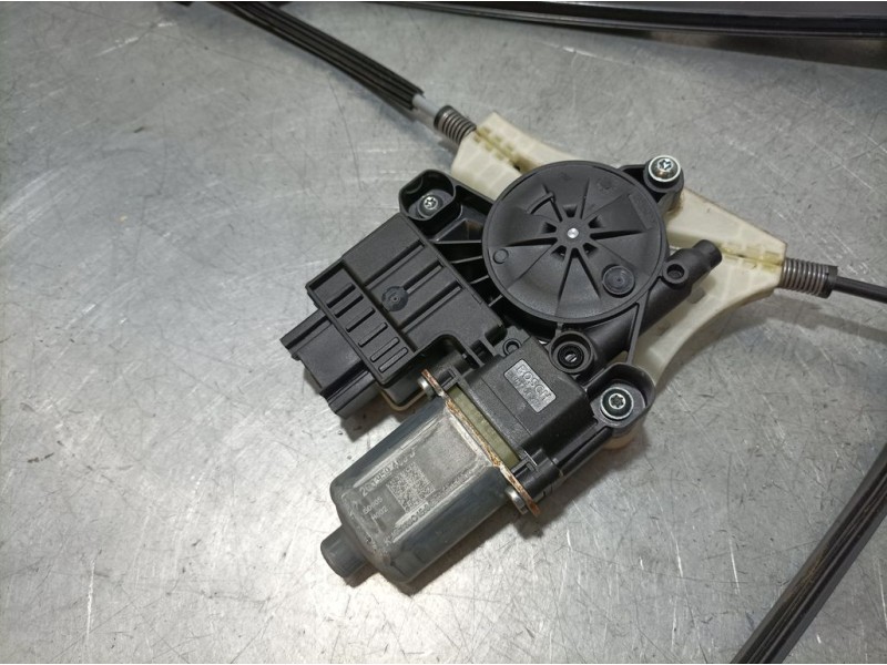 Recambio de elevalunas delantero derecho para seat ibiza (kj1) style referencia OEM IAM 6F0837462A  ELECTRICO 24 PINS