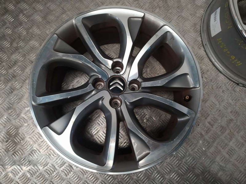 Recambio de juego llantas aluminio para citroën ds4 style referencia OEM IAM 7.5X18 4 TORN ET29 ALUMINIO 