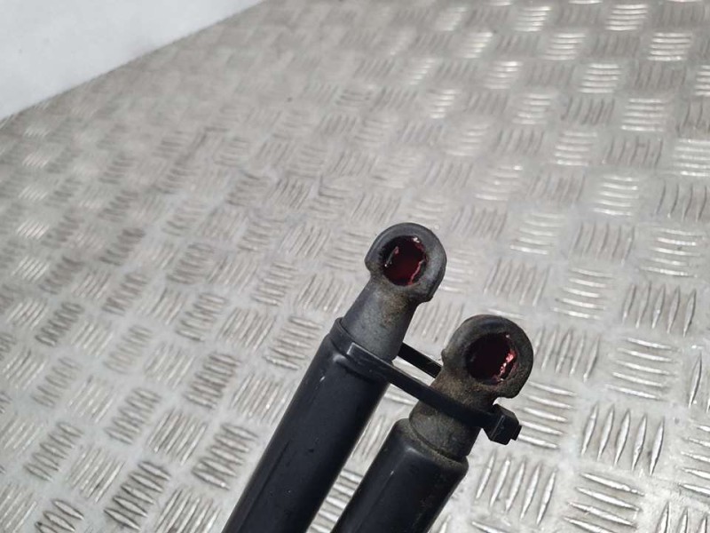 Recambio de amortiguadores maletero / porton para citroën c3 feel referencia OEM IAM 9813177780  