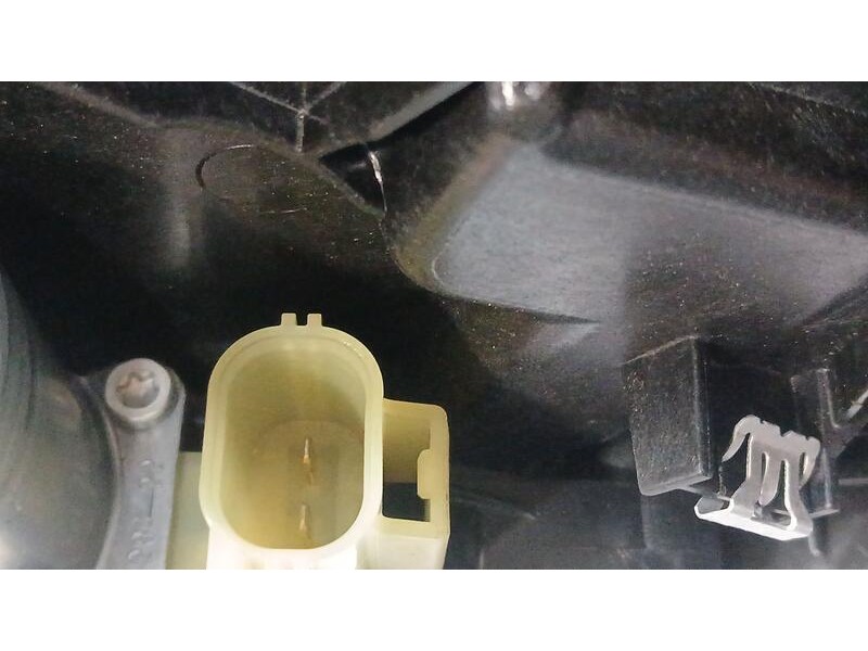 Recambio de elevalunas trasero derecho para ford kuga plug-in hybrid st-line referencia OEM IAM LUABS27000CA ELECTRICO 2 PINS CX