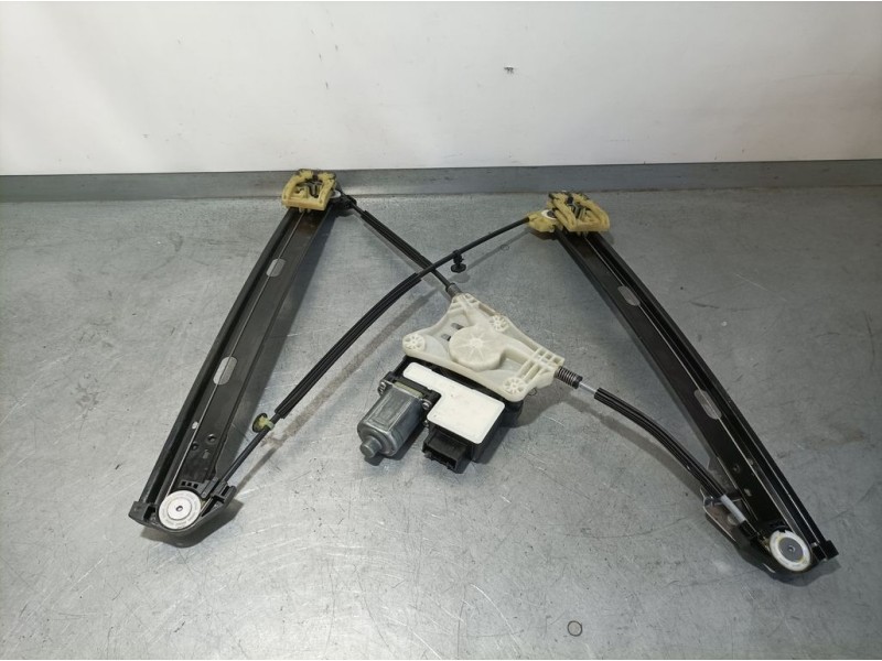 Recambio de elevalunas delantero derecho para seat ibiza (kj1) style referencia OEM IAM 6F0837462A  ELECTRICO 24 PINS