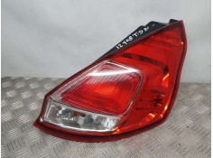 Recambio de piloto trasero derecho para ford fiesta (ccn) trend referencia OEM IAM C1BB13404AE  ROZADO