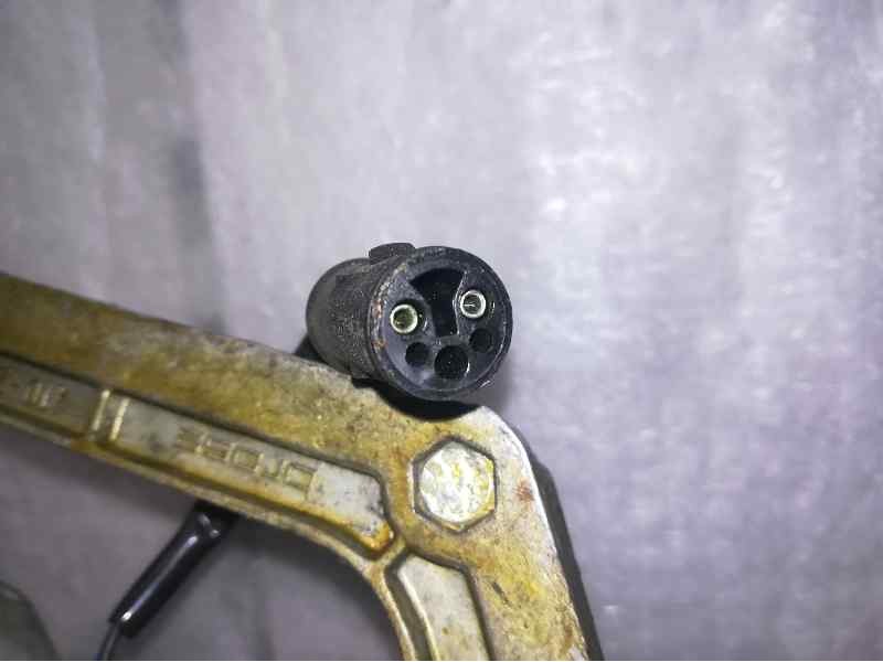 Recambio de elevalunas delantero izquierdo para bmw serie 5 berlina (e34) referencia OEM IAM 0130821032 2 PINS ELECTRICO 