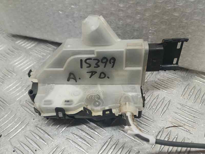 Recambio de cerradura puerta trasera derecha para citroën c3 feel referencia OEM IAM 123984 16942941 ELECTRICA